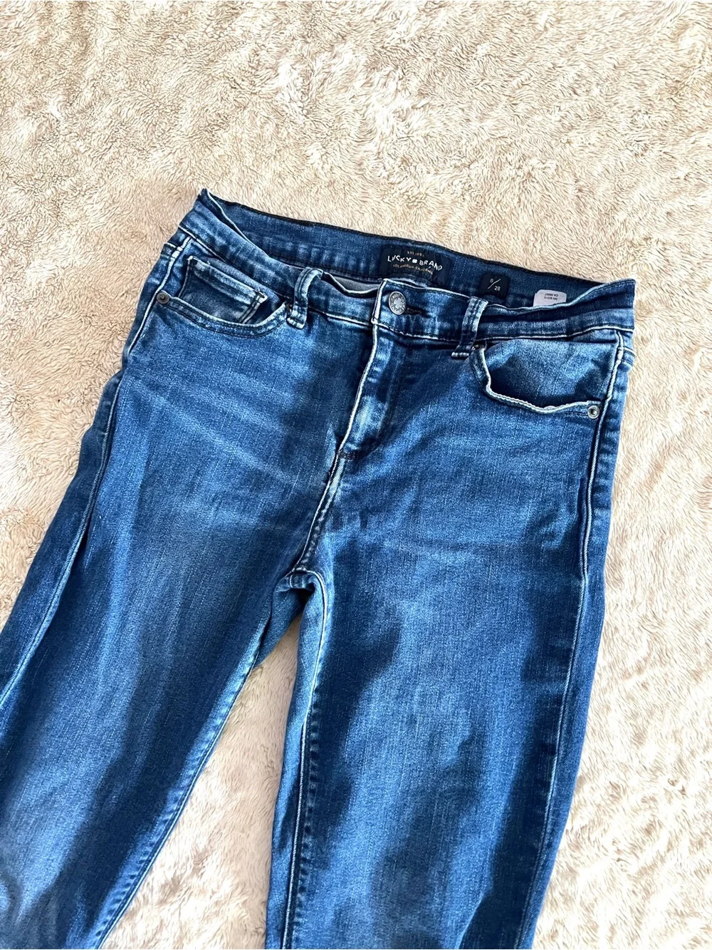 LUCKY BRAND Woman's Brooke Legging Jeans Size 6